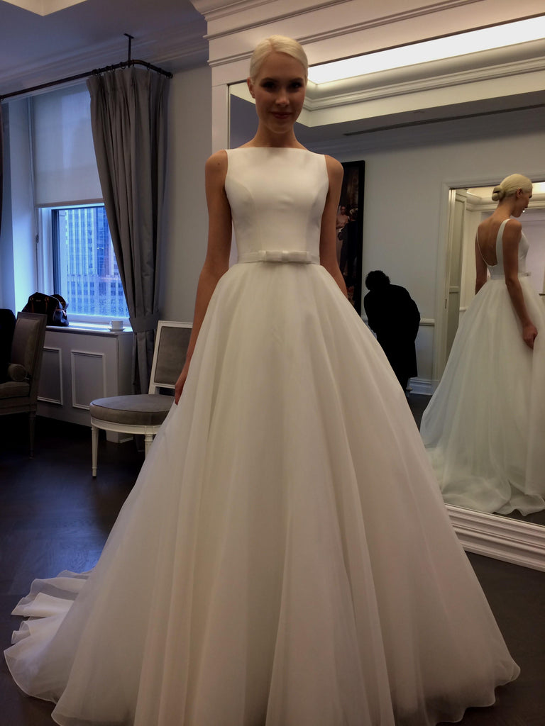 Tulle Backless Charming Wedding Dress, Sleeveless A-Line Wedding Dress, LB0672