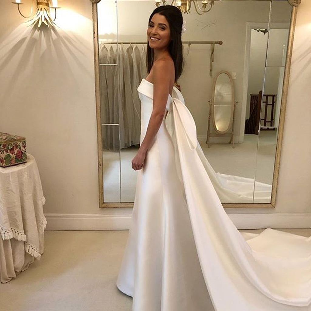 Gorgeous Satin Simple Design Backless Charming Wedding Dresses, FC1586